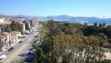 Nice Promenade Des Anglais Apartment Homestay